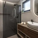 Pet Friendly In Feriehus Kostrena