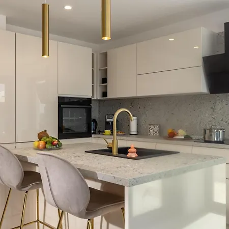 Dom wakacyjny Gorgeous In Kostrena