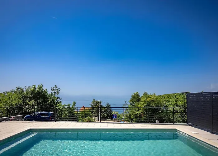 Gorgeous In Vakantiehuis Kostrena